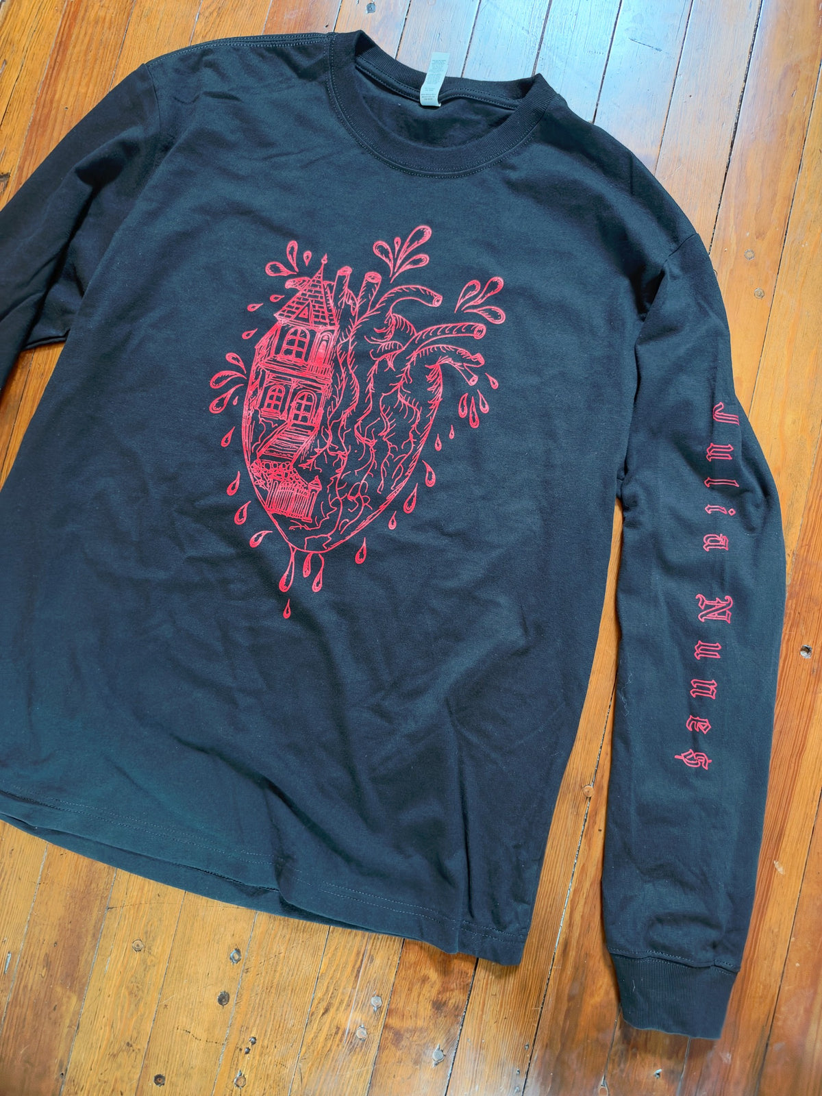 Haunted House Tee - gallery photo 1